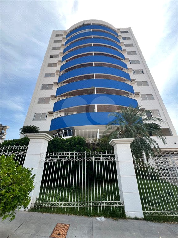 Apartamento à venda com 2 quartos, sendo 1 suíte, em Araés, Cuiabá, MT