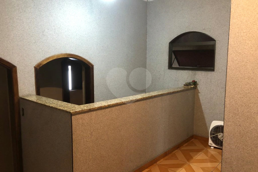 Sobrado à venda com 5 quartos, sendo 2 suítes, em Vila Maria Alta, São Paulo, SP