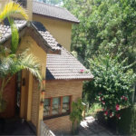 Casa à venda com 5 quartos, sendo 2 suítes, no condomínio Alpes da Cantareira, Mairiporã - SP