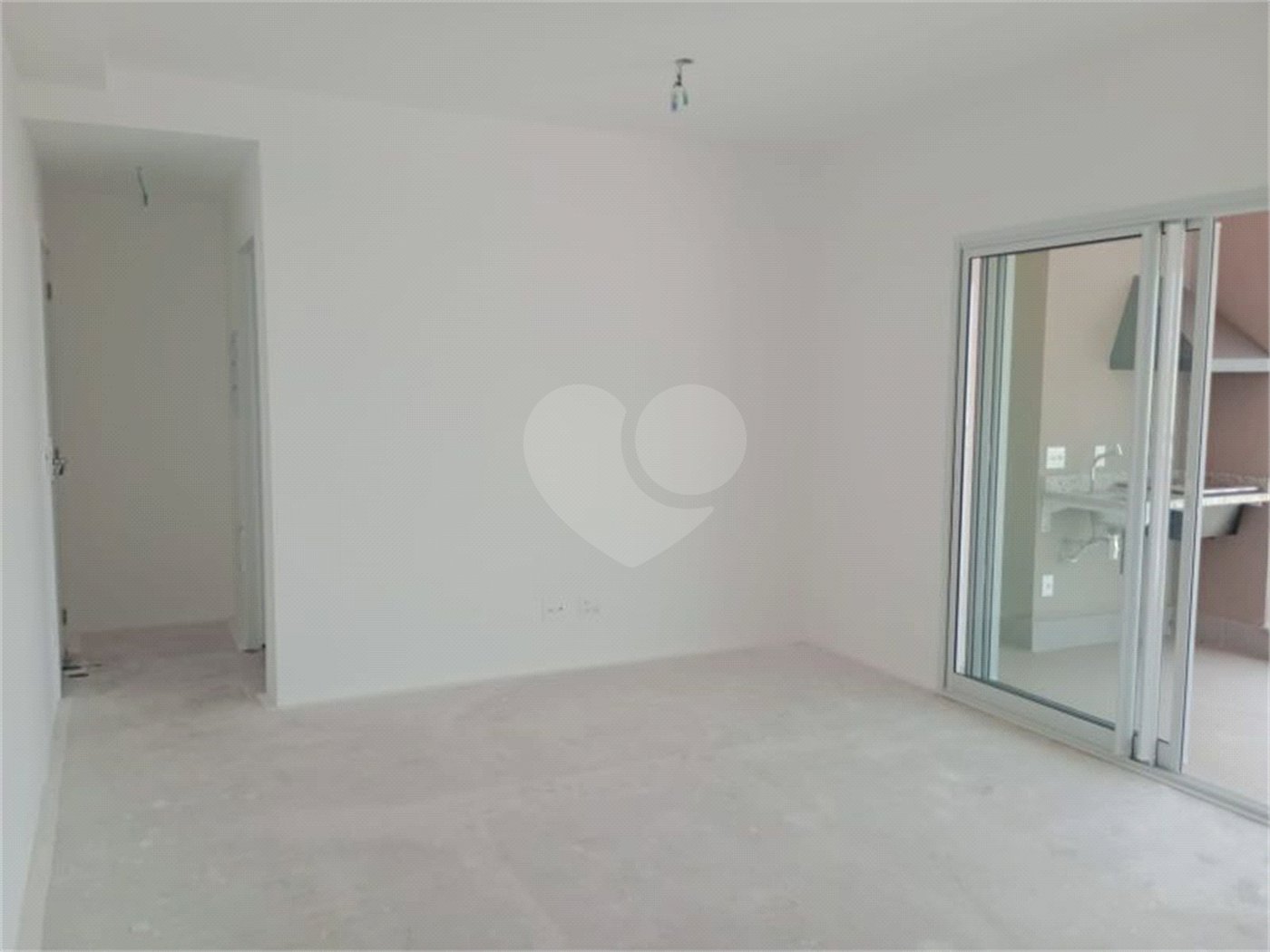 Apartamento à venda com 3 quartos, sendo 1 suíte, em Cézar de Souza, Mogi das Cruzes, SP