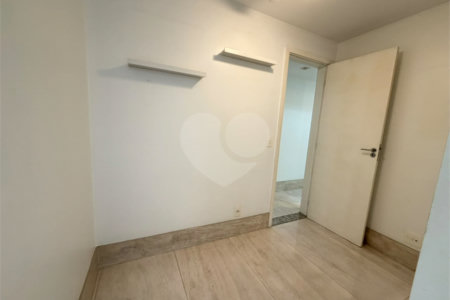Apartamento à venda com 3 quartos, sendo 1 suíte,  em Tijuca, Rio de Janeiro, RJ