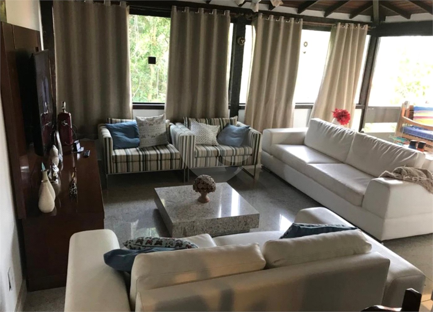 Casa à venda com 5 suítes em Alto de Búzios, Armação dos Búzios, RJ