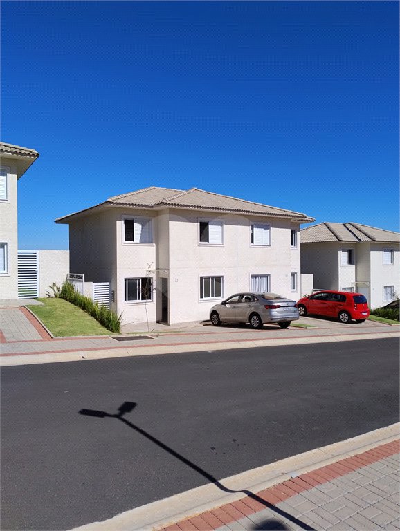 Casa para alugar com 3 quartos, sendo 1 suíte, no condomínio Vila Quinta dos Manacás, Vinhedo - SP
