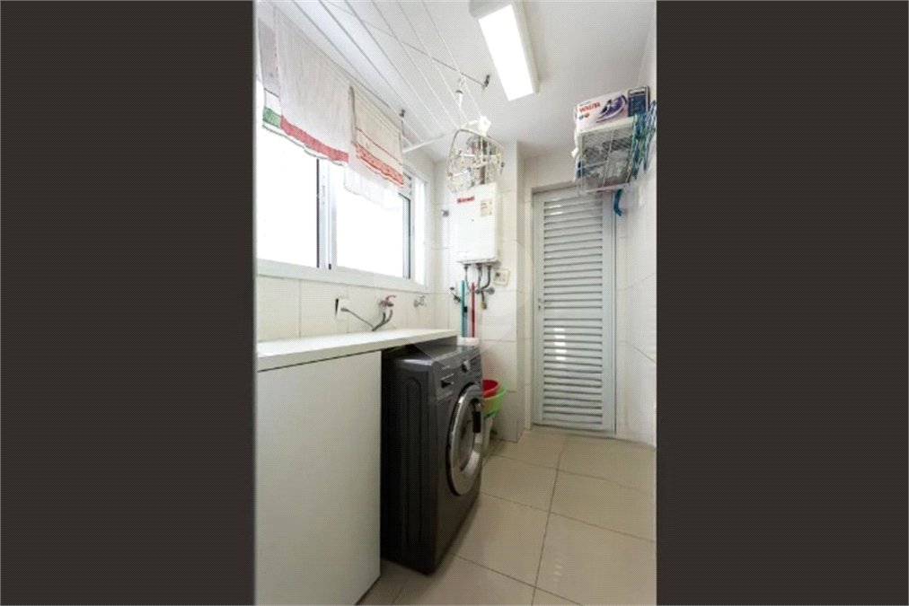 Apartamento à venda com 3 suítes em Vila Olímpia, São Paulo, SP