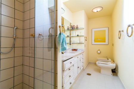 Casa à venda com 3 quartos, sendo 2 suítes, em Interlagos, São Paulo, SP