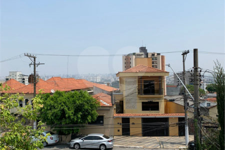 Sobrado à venda com 3 quartos, sendo 1 suíte,  em Vila Maria Alta, São Paulo, SP