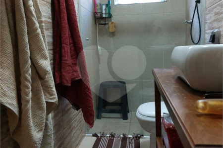 Sobrado à venda com 3 quartos, sendo 1 suíte, em Horto Florestal, São Paulo, SP