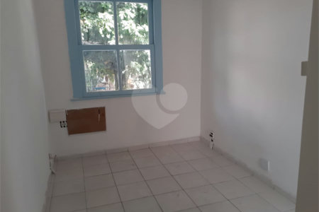 Casa à venda com 3 quartos em Grajaú, Rio de Janeiro, RJ