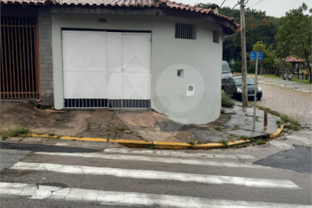 Casa à venda com 3 quartos, sendo 1 suíte, em Jardim São Judas Tadeu, Salto, SP