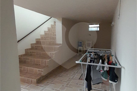 Casa à venda com 3 quartos, sendo 1 suíte,  em Retiro das Fontes, Atibaia, SP