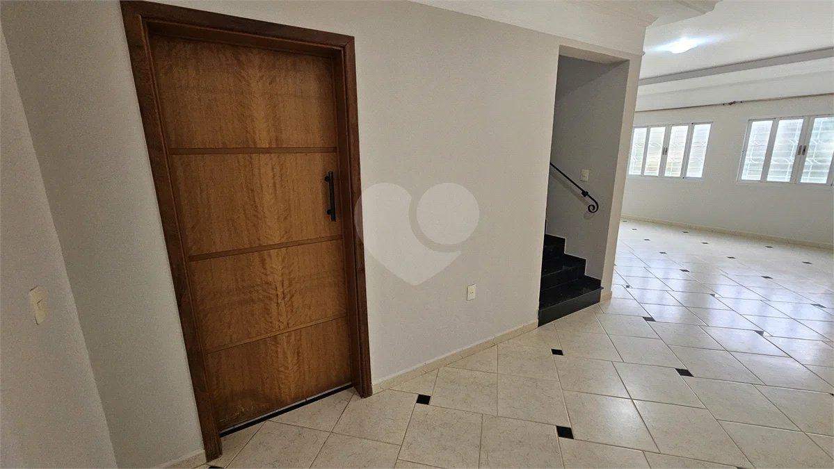 Casa Locação e Venda Condomínio Portal de Itaici 04 Dormitórios 02 suítes