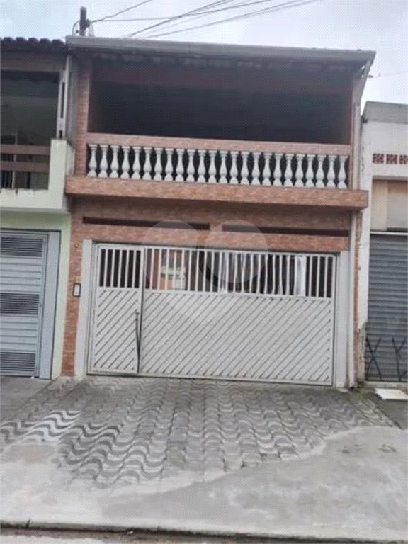 Casa à venda com 4 quartos, sendo 1 suíte, em Parque Fernanda, São Paulo, SP