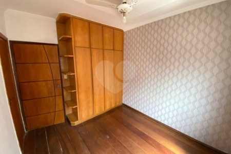 Sobrado à venda com 3 quartos, sendo 1 suíte,  em Jardim Alvorada (zona Oeste), São Paulo, SP
