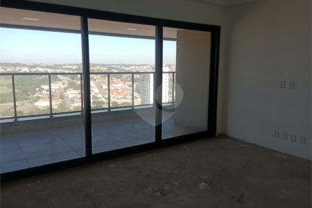 Apartamento à venda com 3 quartos, sendo 2 suítes, no Centro, Itapetininga, SP