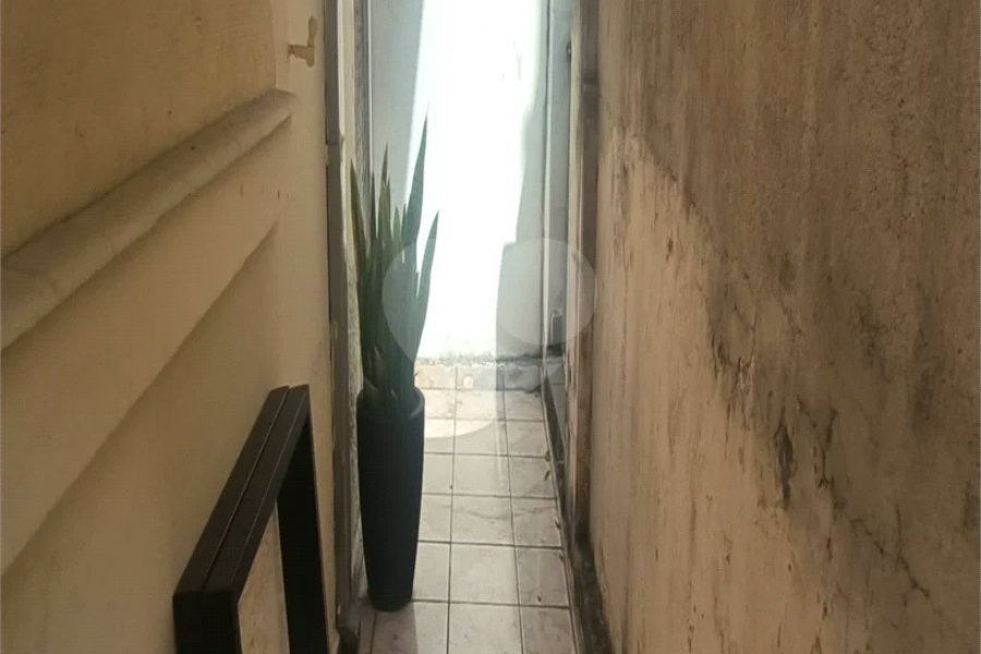 Casa Térrea à venda com 5 quartos, sendo 1 suíte,  em Chora Menino, São Paulo, SP