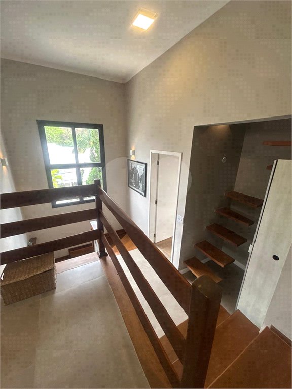 Casa à venda com 3 suítes no condomínio Braziliana, Valinhos - SP