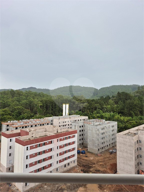 Apartamento à venda com 2 quartos em Botujuru, Mogi das Cruzes, SP
