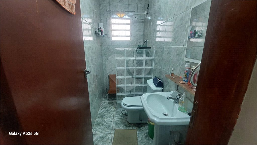 Casa à venda com 3 quartos, sendo 2 suítes, em Moinho, Mairiporã, SP