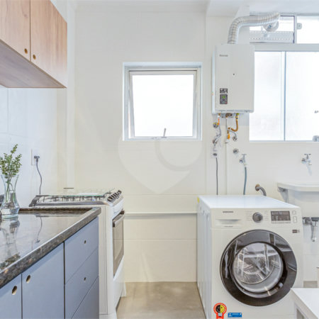 Apartamento à venda com 3 quartos, sendo 1 suíte, em Vila Olímpia, São Paulo, SP