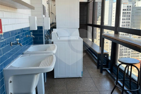 Apartamento à venda com 1 suíte em República, São Paulo, SP