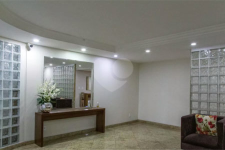 Apartamento à venda com 3 quartos, sendo 1 suíte, em Mooca, São Paulo, SP