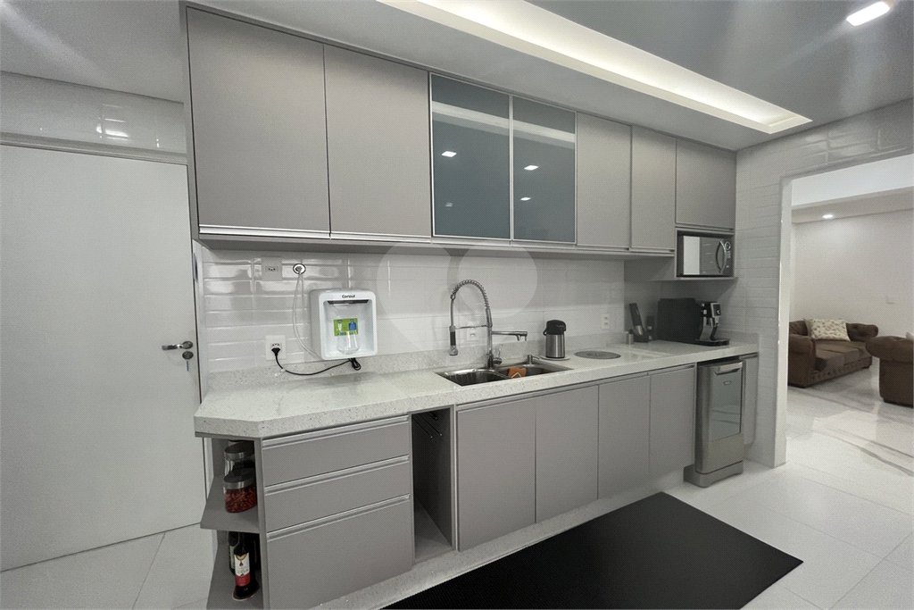 Apartamento à venda com 2 suítes em Barra Funda, São Paulo, SP