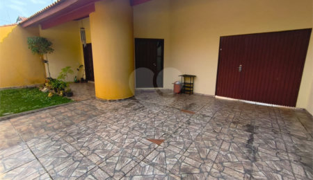 Casa à venda com 3 quartos, sendo 1 suíte,  em Vila Nova Itapetininga, Itapetininga, SP