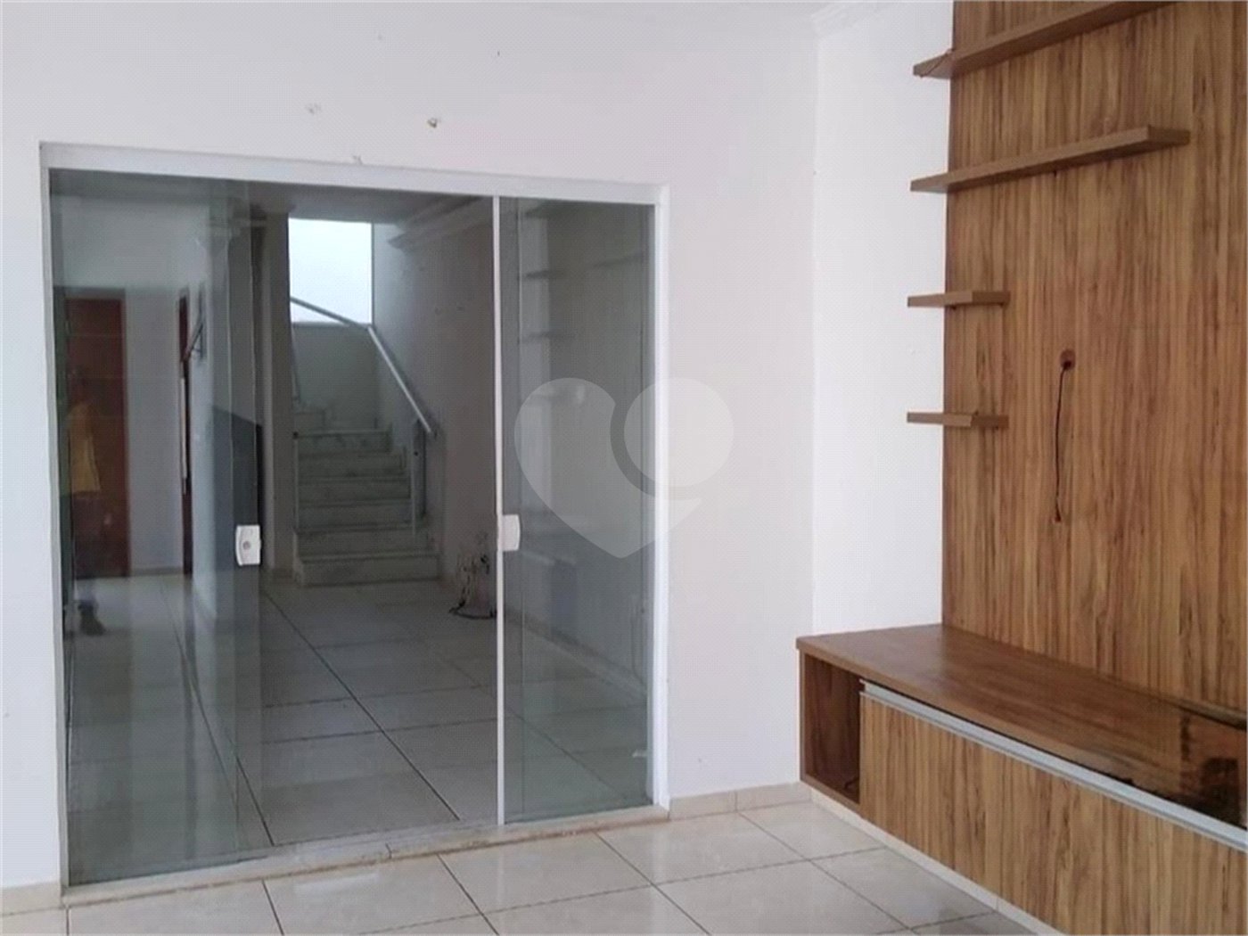 Casa à venda com 3 quartos, sendo 1 suíte, no condomínio Villagio Milano, Sorocaba - SP