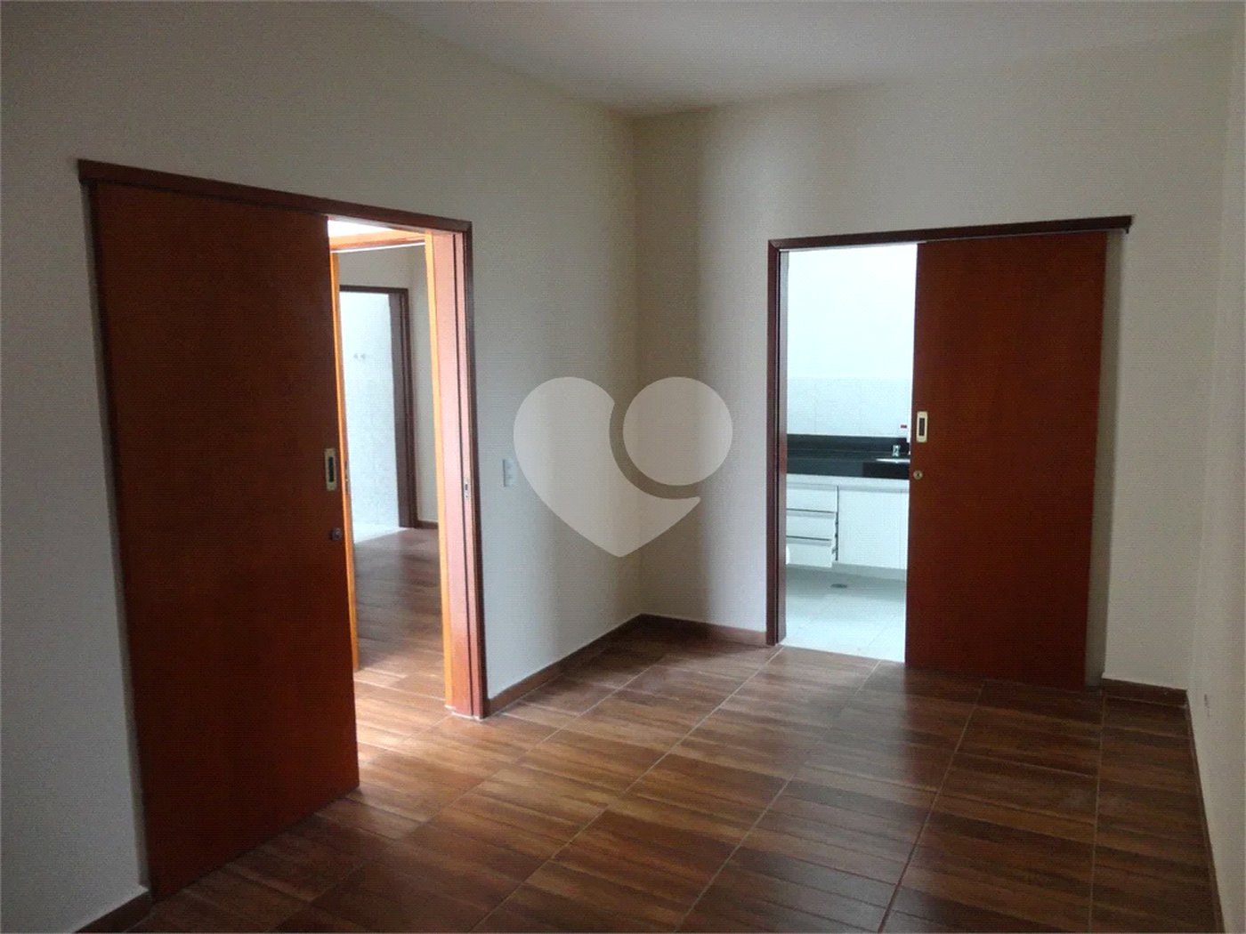 Casa de Vila à venda com 3 suítes em João Xxiii, Vinhedo, SP