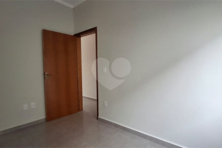 Casa de Vila à venda com 2 quartos em Jardim Santa Marta, Sorocaba, SP