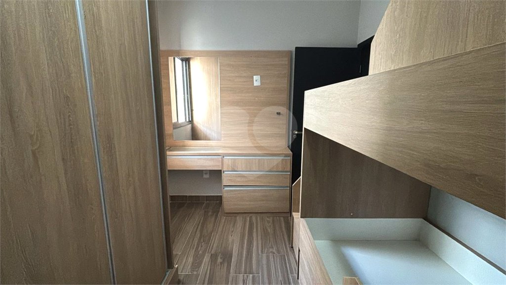 Casa à venda com 3 quartos, sendo 1 suíte, no condomínio Vila Paraty, Indaiatuba - SP