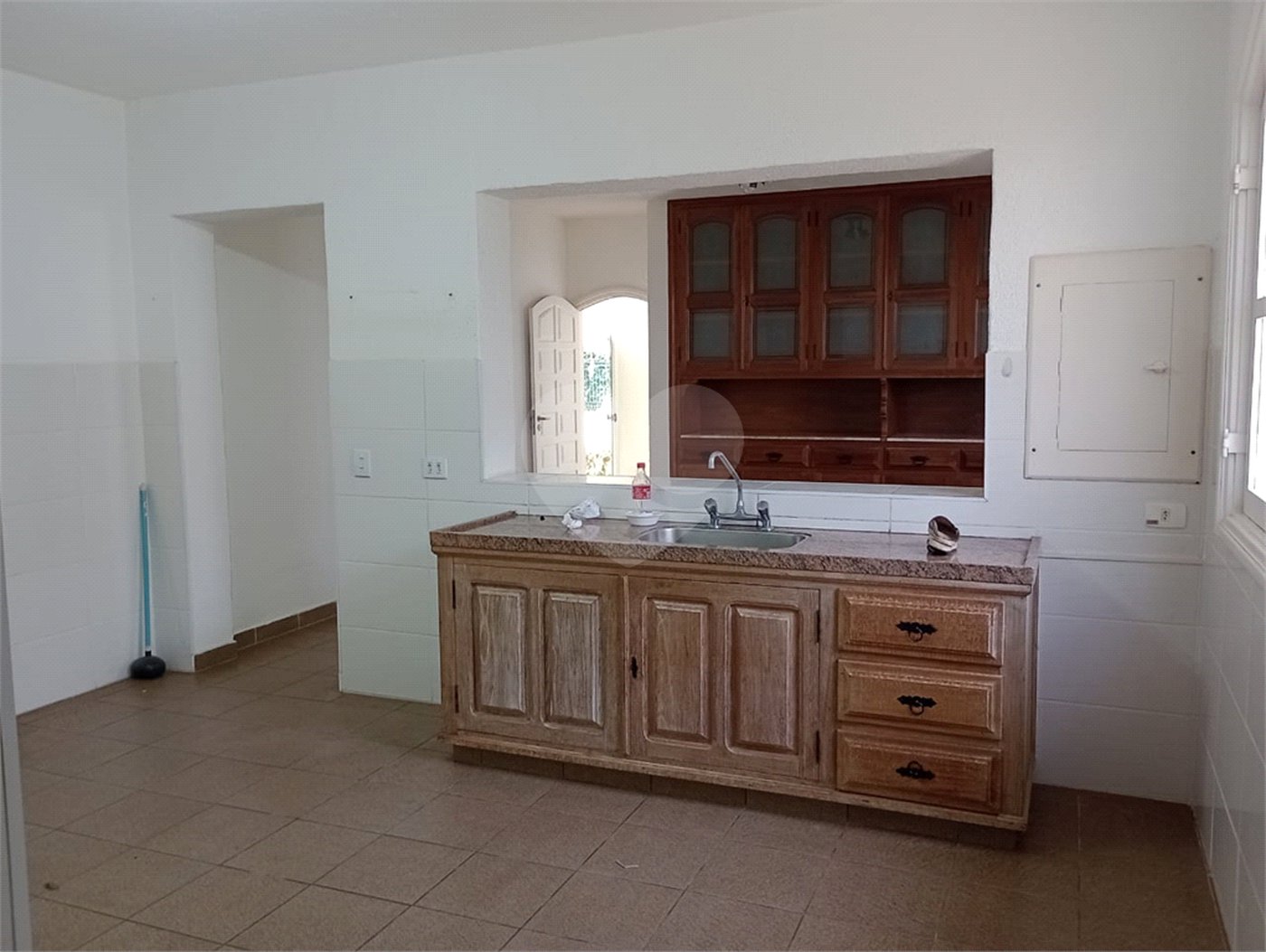 Casa à venda com 6 quartos, sendo 4 suítes,  no condomínio City Castelo, Itu - SP
