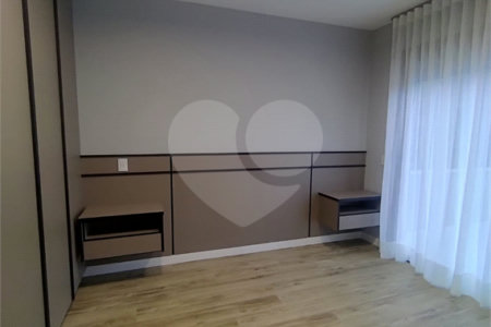 Casa à venda com 3 suítes no condomínio La Reserva Residencial, Atibaia - SP