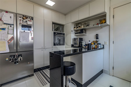 Apartamento à venda com 3 suítes em Vila Madalena, São Paulo, SP