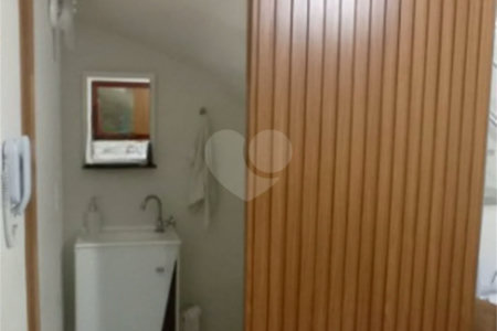 Casa à venda com 2 suítes no condomínio Residencial Pavoni I, São Paulo - SP