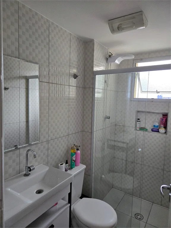 Apartamento à venda com 2 quartos em Jardim Amália, São Paulo, SP