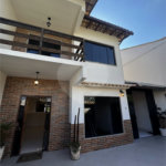 Casa à venda com 3 quartos, sendo 1 suíte, no condomínio Village da Posse, Rio de Janeiro - RJ
