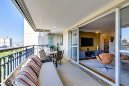 Apartamento à venda com 3 suítes em Alto da Boa Vista, São Paulo, SP