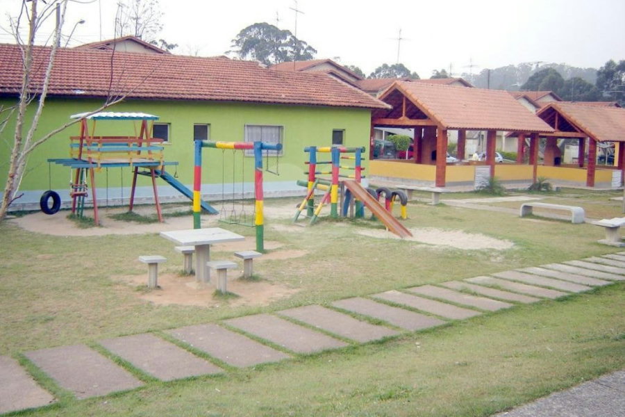Sobrado à venda com 3 quartos, sendo 1 suíte, em Vila São João Batista, Guarulhos, SP