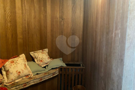 Casa à venda ou para alugar com 5 quartos, sendo 3 suítes,  em Fazenda Morumbi, São Paulo, SP