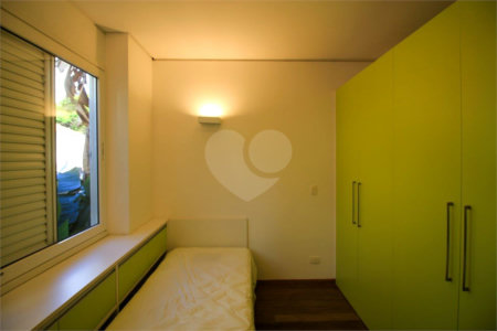 Casa à venda ou para alugar com 5 quartos, sendo 3 suítes, em Vila Madalena, São Paulo, SP
