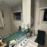 Apartamento à venda com 2 quartos, sendo 1 suíte, em Vila Olímpia, São Paulo, SP