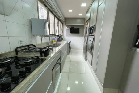 Apartamento à venda com 3 suítes em Brooklin Paulista, São Paulo, SP