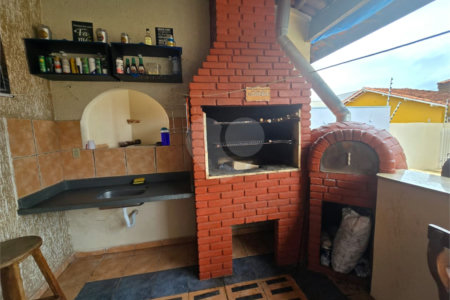 Casa à venda com 3 quartos, sendo 1 suíte,  em Jardim Shangri-lá, Itapetininga, SP