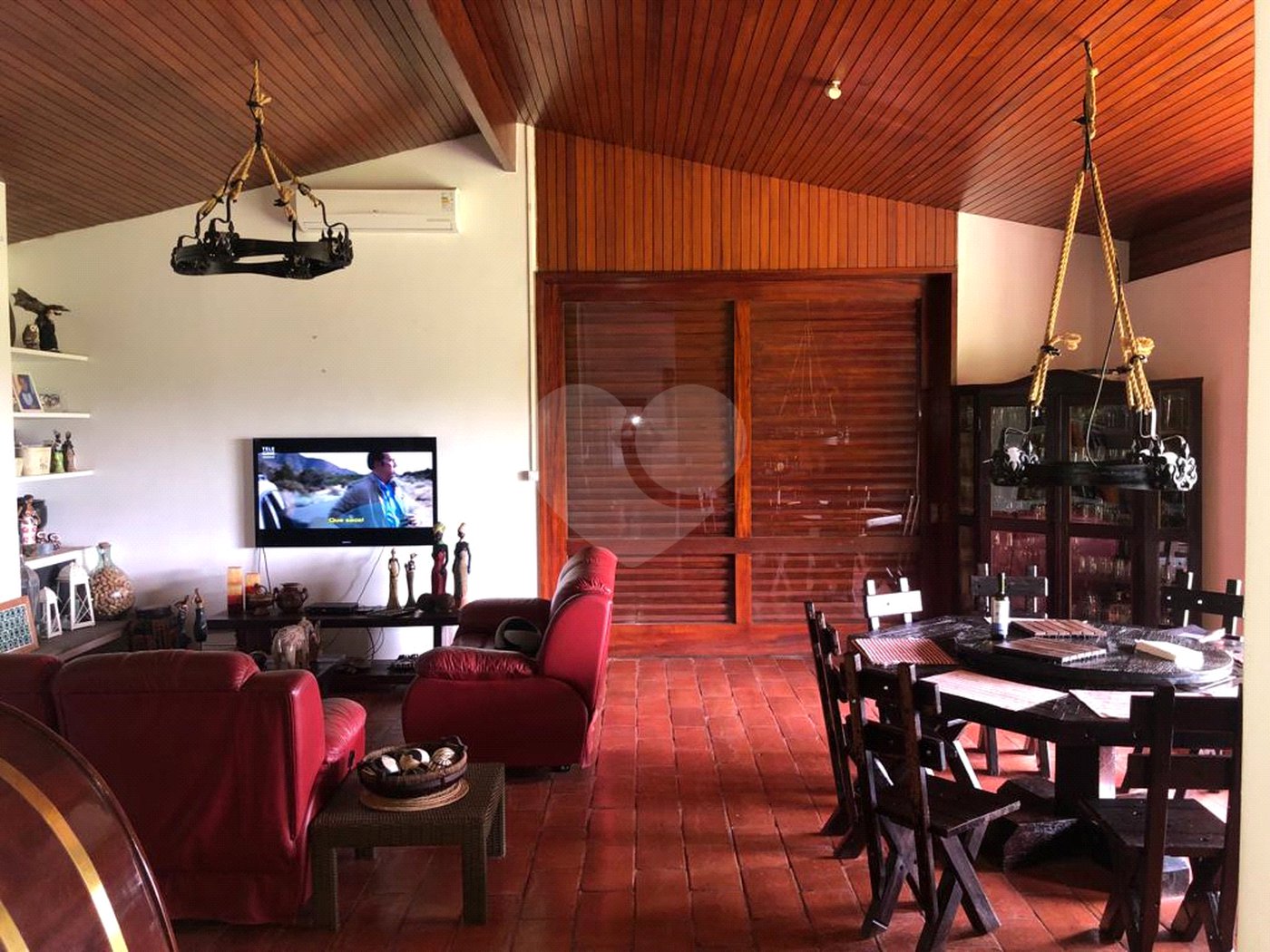 Casa Térrea à venda com 4 quartos, sendo 2 suítes, em Roseira, Mairiporã, SP