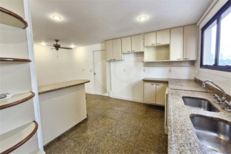 Apartamento à venda com 4 quartos, sendo 3 suítes, em Brooklin, São Paulo, SP