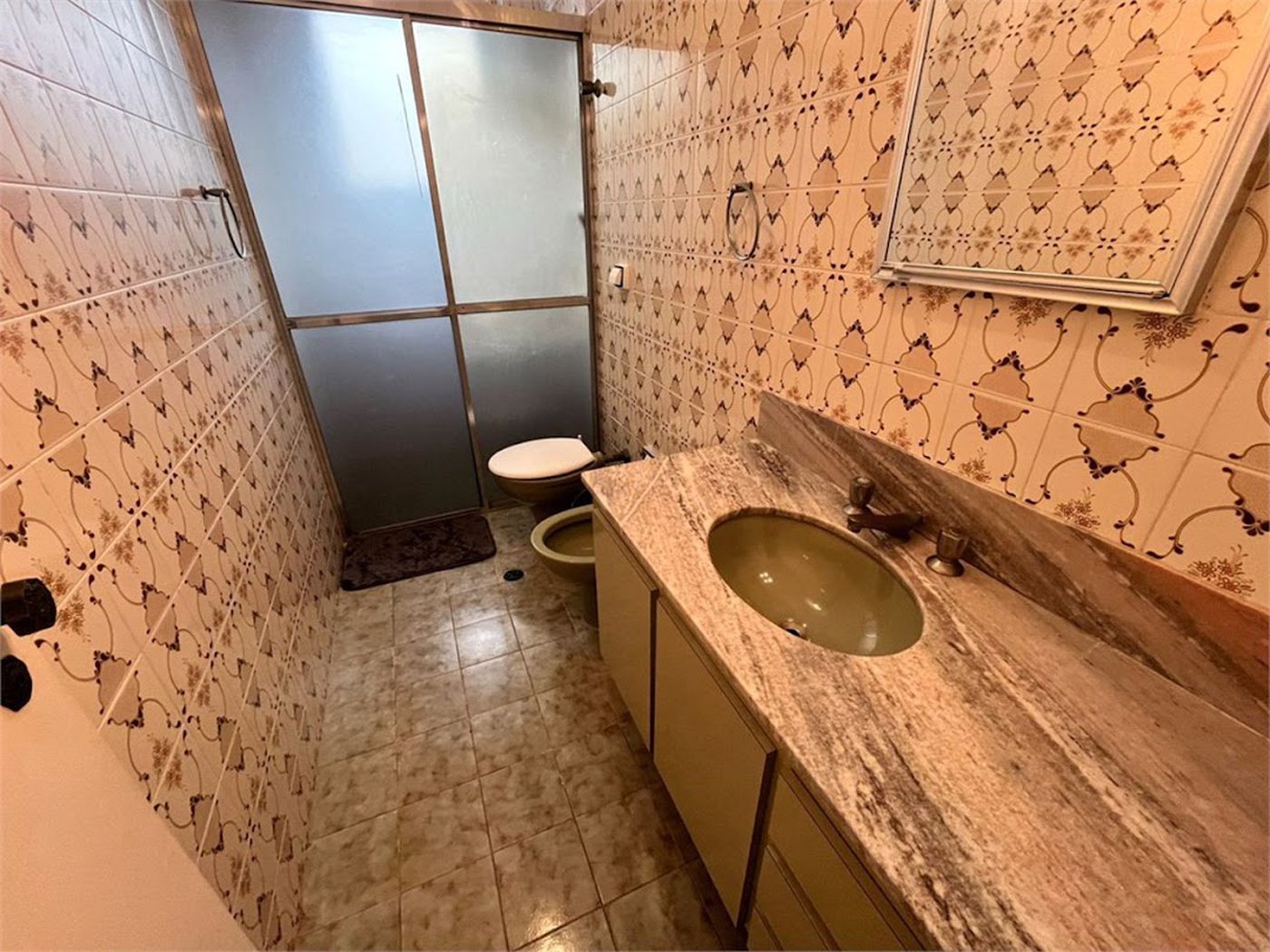 Apartamento Residencial à venda, Enseada, Guarujá - AP0481.