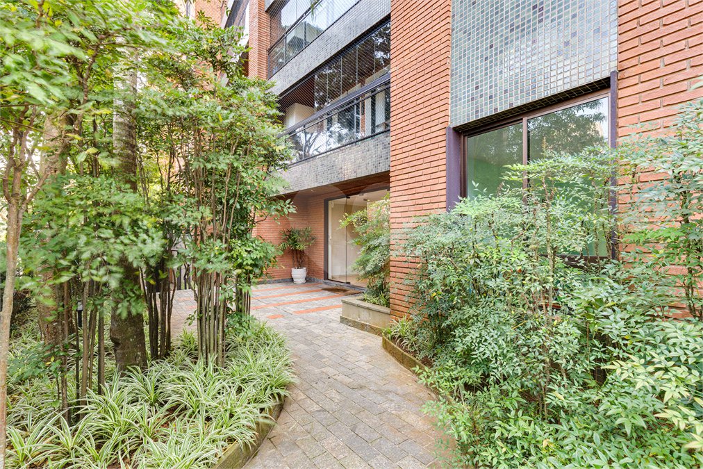 Apartamento à venda com 2 suítes em Alto da Boa Vista, São Paulo, SP
