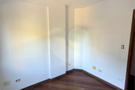 Apartamento à venda com 3 quartos, sendo 1 suíte, em Campestre, Santo André, SP