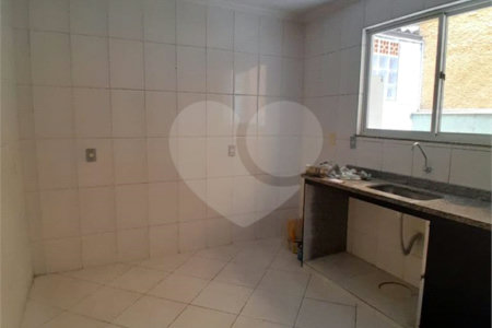 Casa à venda com 3 quartos, sendo 1 suíte, em Campo Grande, Rio de Janeiro, RJ